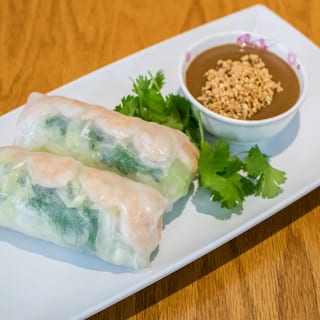 Summer Roll with Shrimp (Fresh Wrapped)